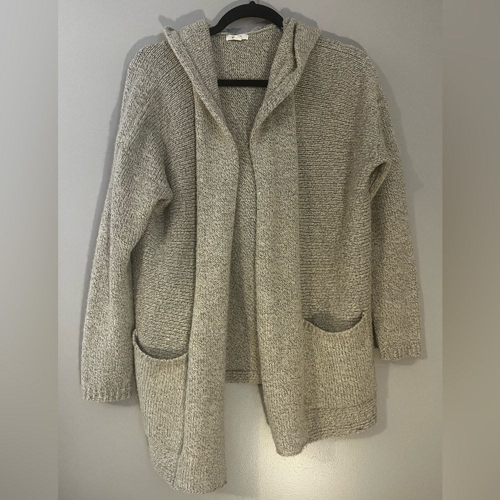 Debut Slouch Cardigan
